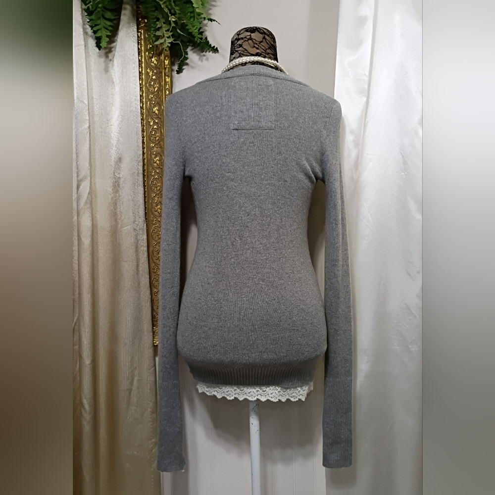 ♡ Y2K ♡ Hollister Grey Rabbit Hair Blingy Button Babydoll Cardigan Sweater - Picture 6 of 10